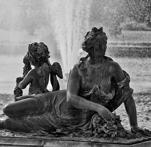 Discours sur les eaux de Versailles, sur les jardins, & sur les nouveaux ouvrages qu’on y a mis